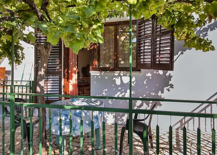 Apartment Dinono